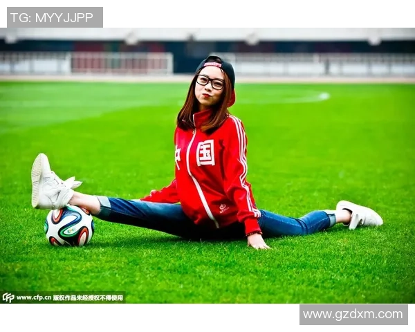 足球明星独特头套帽子揭秘时尚与功能的完美结合